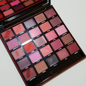 LE Smashbox Be Legendary Lipstick Pallete